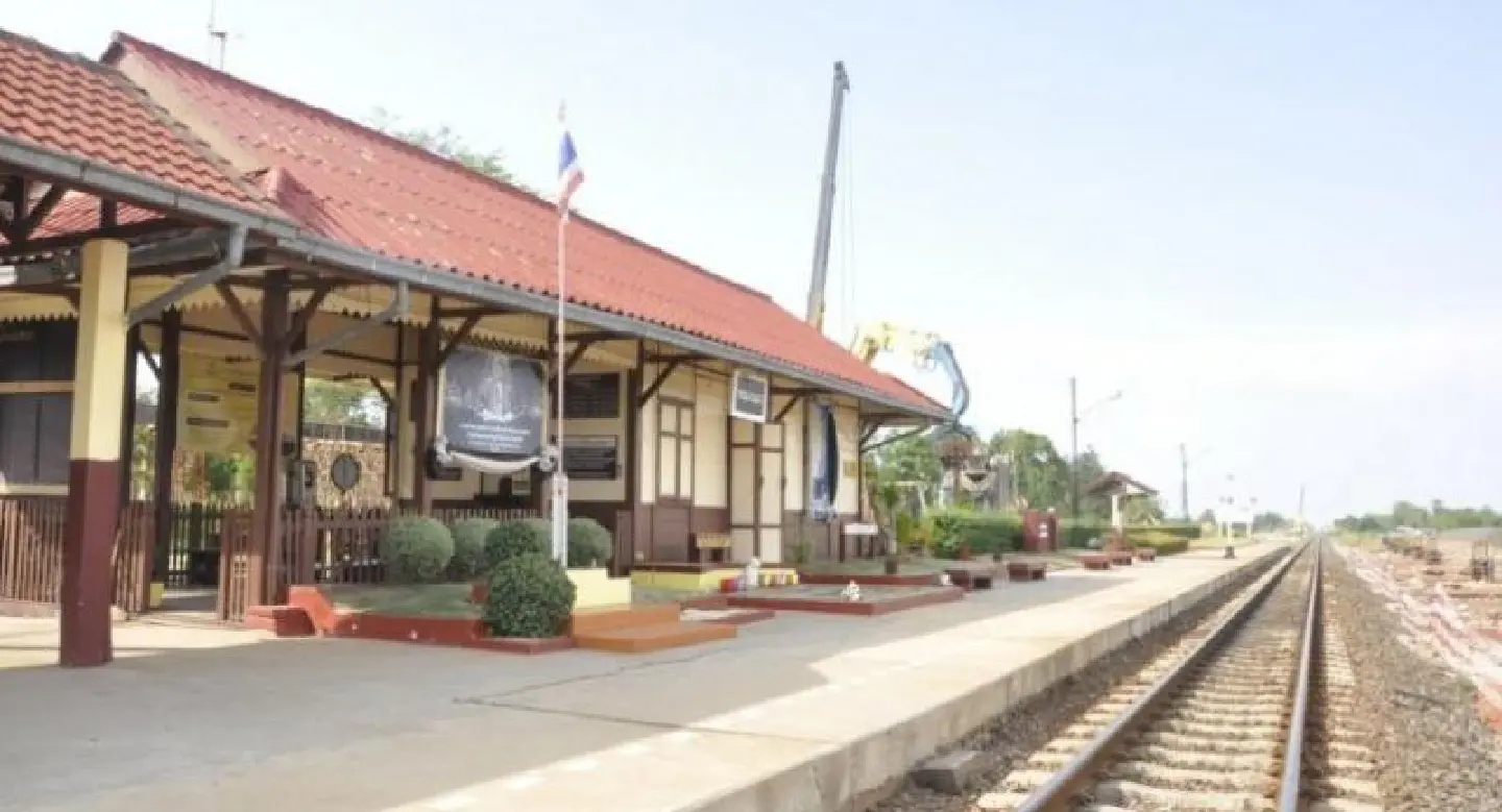 First stop for young snappers – Nakhon Ratchasima Railway Station