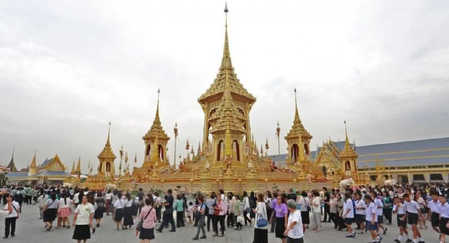 Govt may seek more time for public visits to Royal Crematorium