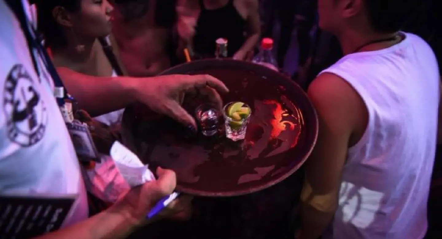Gay Chinese tourists flock to Thailand for fun, acceptance Gay Chinese tourists flock to Thailand for fun, acceptance
