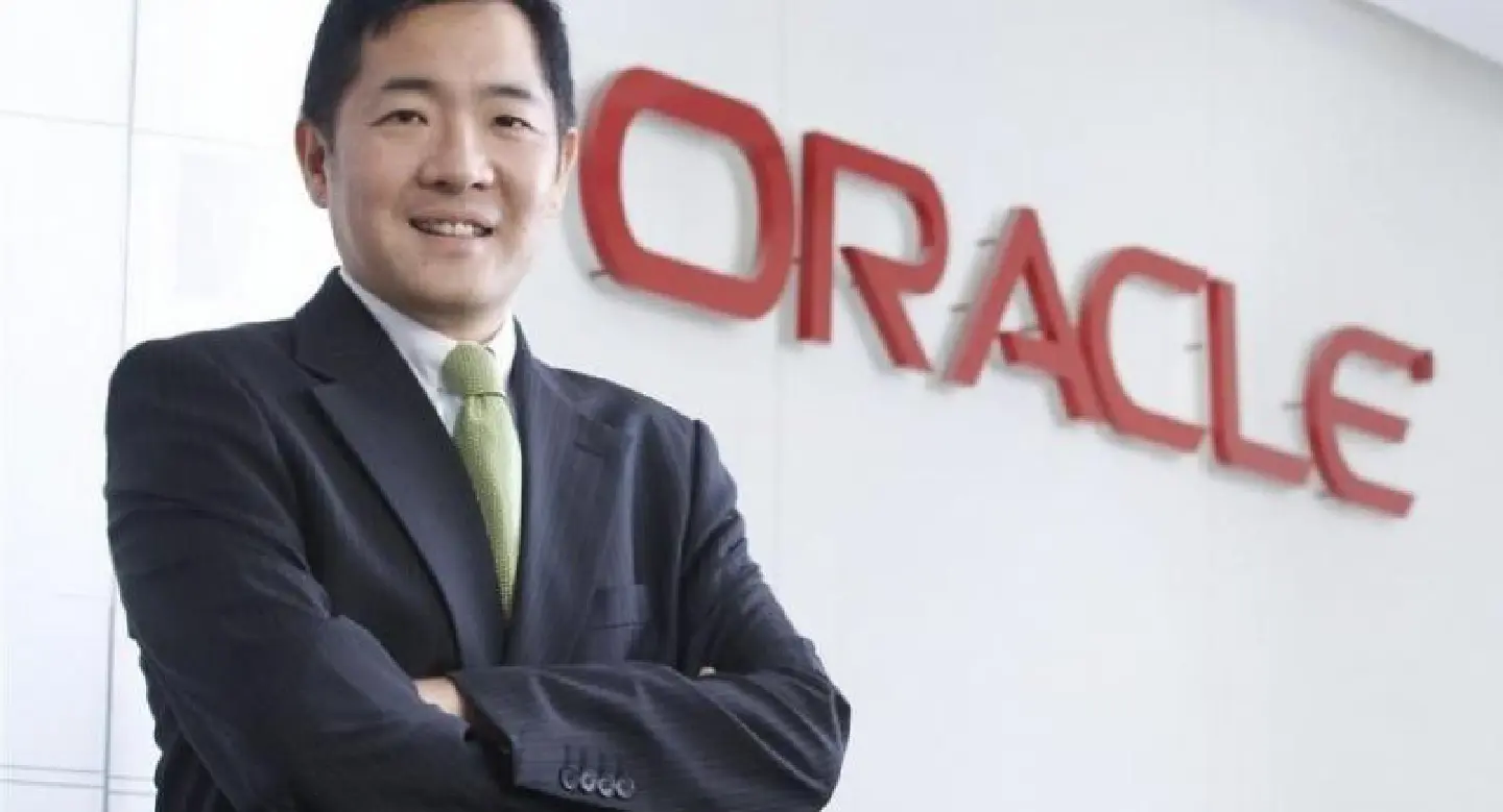Oracle succeeds in new role as cloud-computing services specialist Oracle succeeds in new role as cloud-computing services specialist