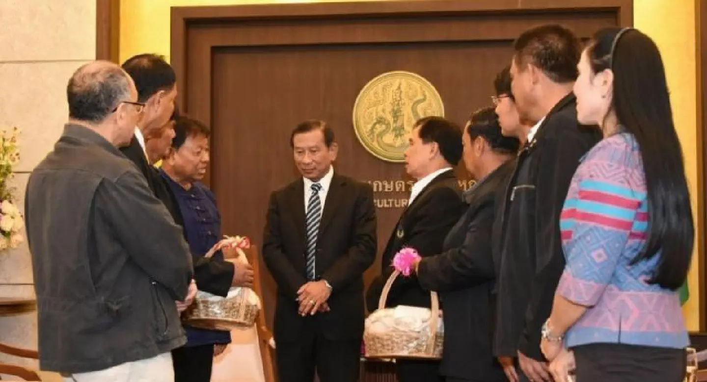 Agriculture Ministry staff pack their bags amid uncertainty Agriculture Ministry staff pack their bags amid uncertainty