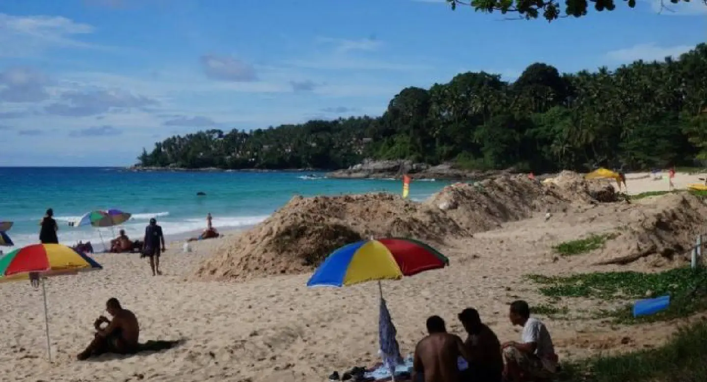 Surin Beach locals not happy with MaAnn’s retention wall Surin Beach locals not happy with MaAnn’s retention wall