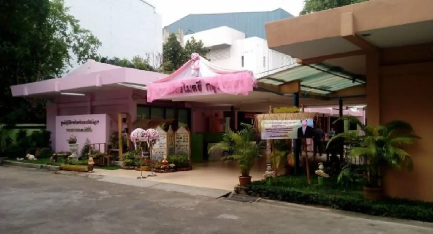 New reception house opens for Bangkok homeless New reception house opens for Bangkok homeless