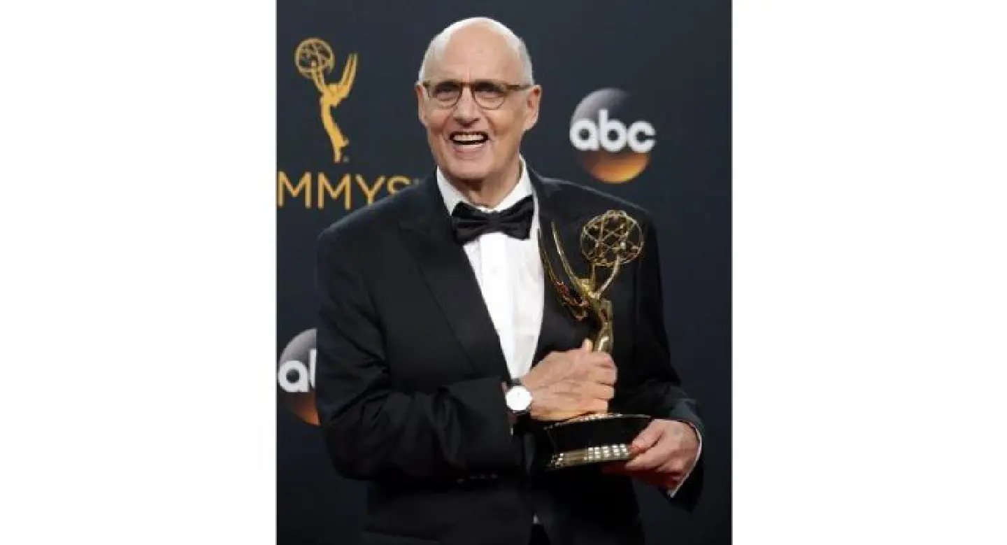 Jeffrey Tambor quits 'Transparent' after sex assault claims