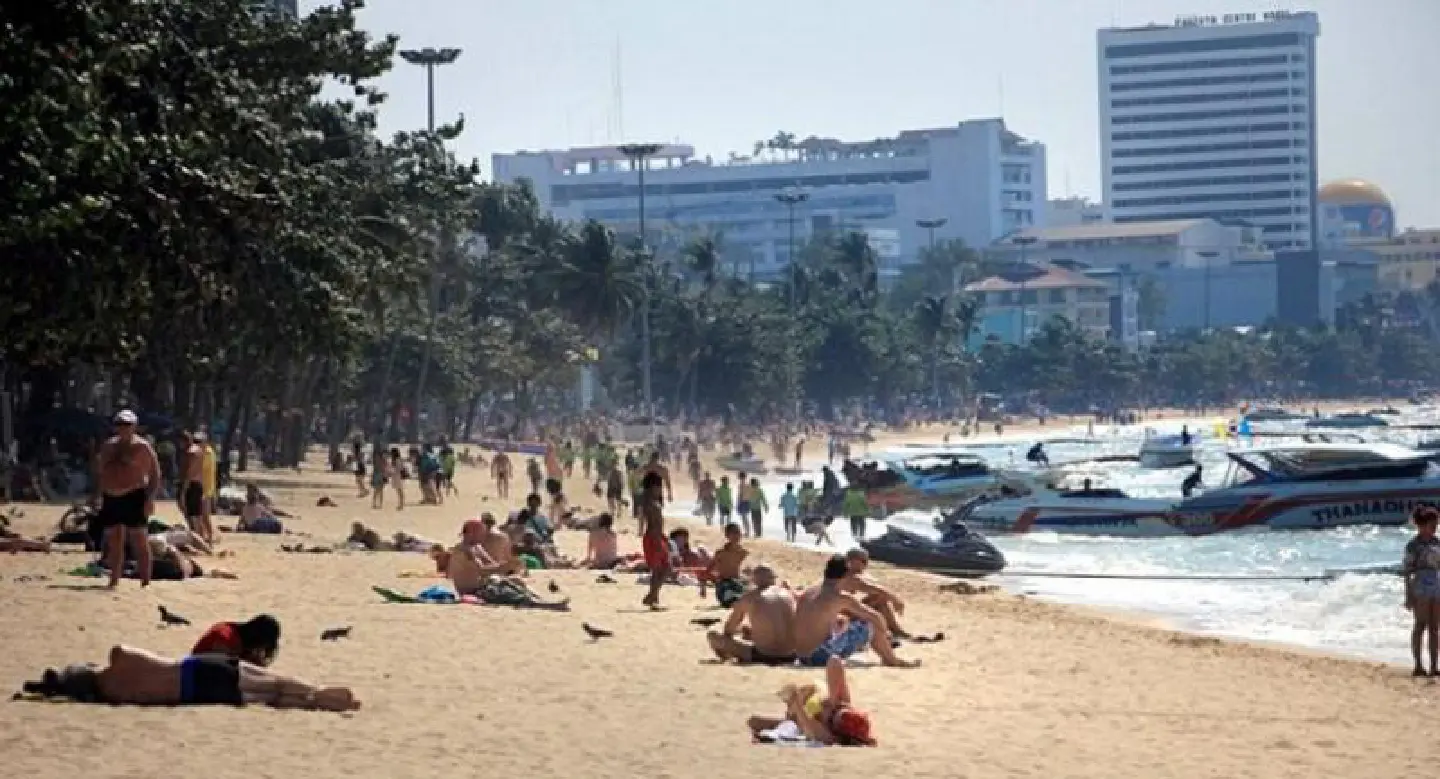 Prayut wants law and order in Pattaya, Jomtien Beach