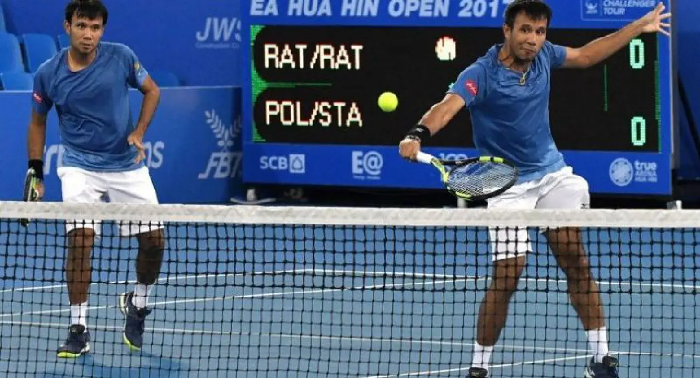 Thai twins into Hua Hin semis Thai twins into Hua Hin semis