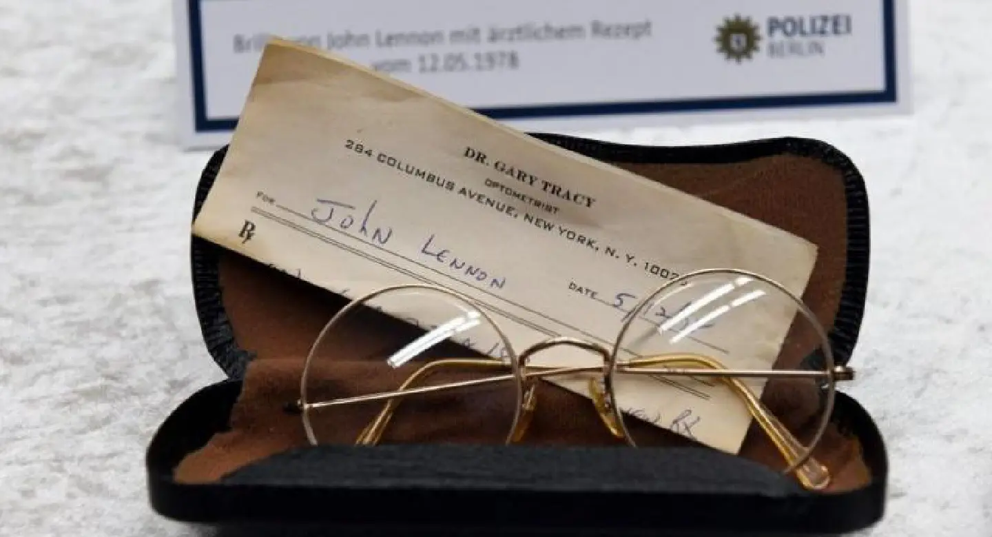 Berlin police seeking more missing John Lennon items Berlin police seeking more missing John Lennon items