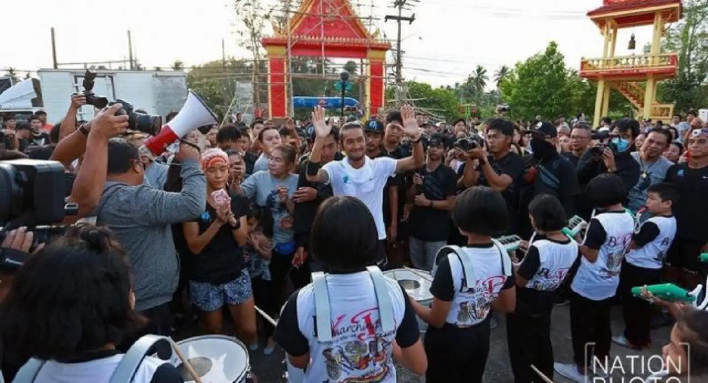 ‘Toon’ begins run from Prachuap Khiri Khan ‘Toon’ begins run from Prachuap Khiri Khan