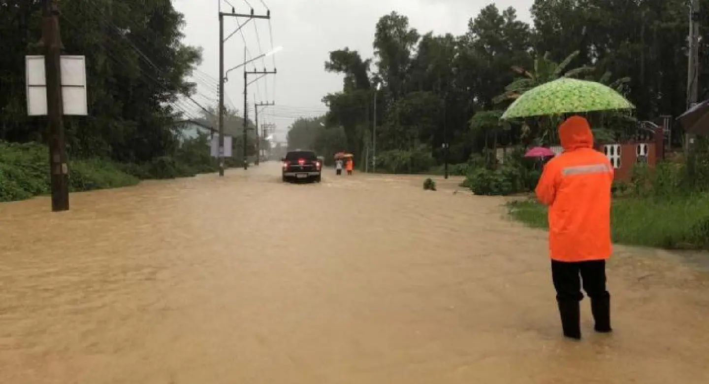 One missing after flooding in southern provinces One missing after flooding in southern provinces