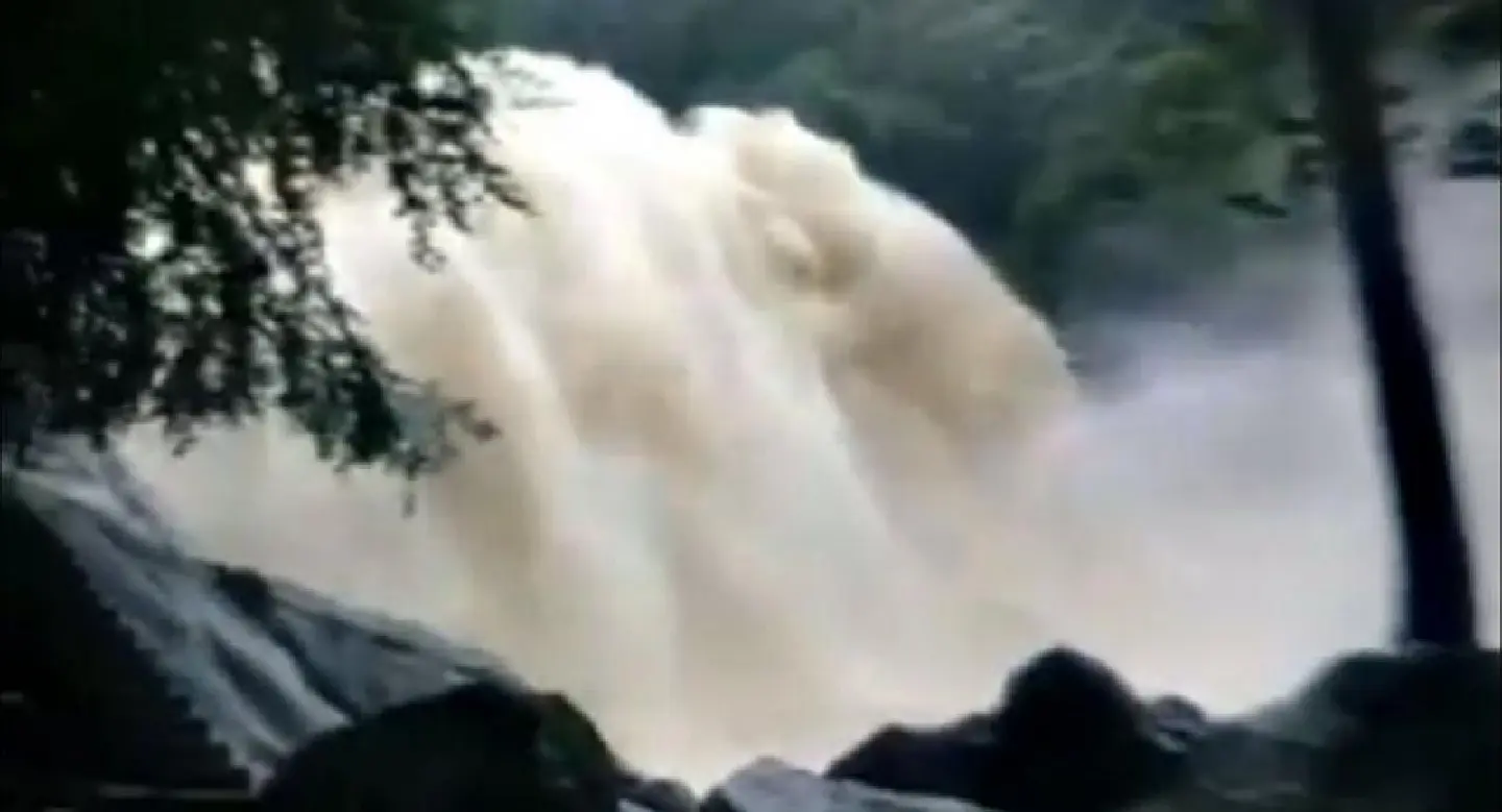 Popular waterfall in Narathiwat closed to tourists Popular waterfall in Narathiwat closed to tourists