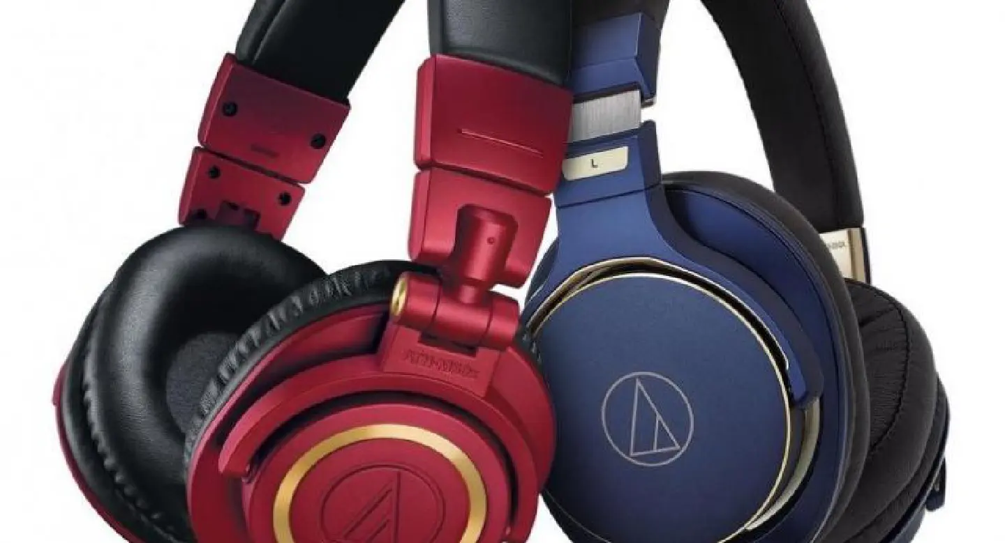 Award-winning headphones for superhero movie fans