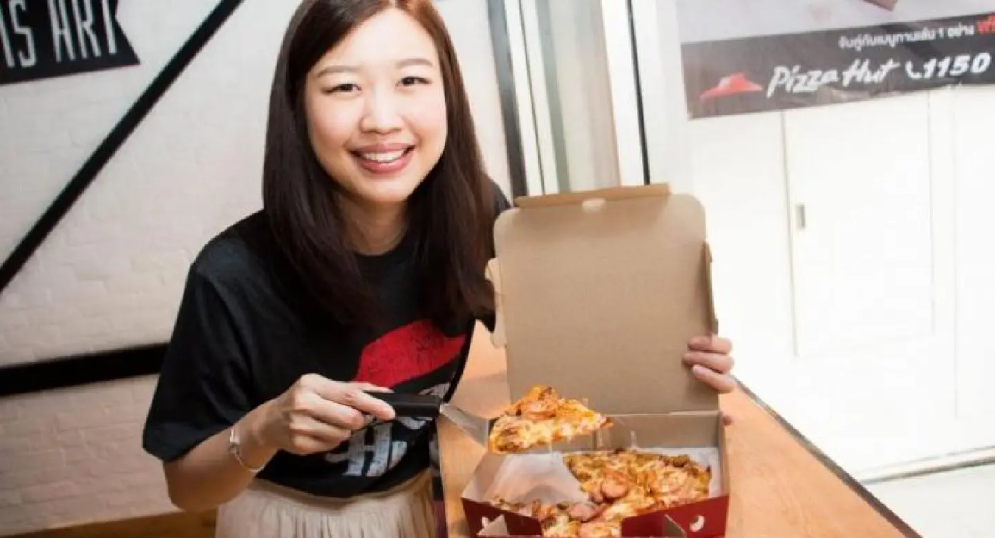 PH Capital readies Bt1-billion expansion for 200 Pizza Hut outlets in 4 years PH Capital readies Bt1-billion expansion for 200 Pizza Hut outlets in 4 years