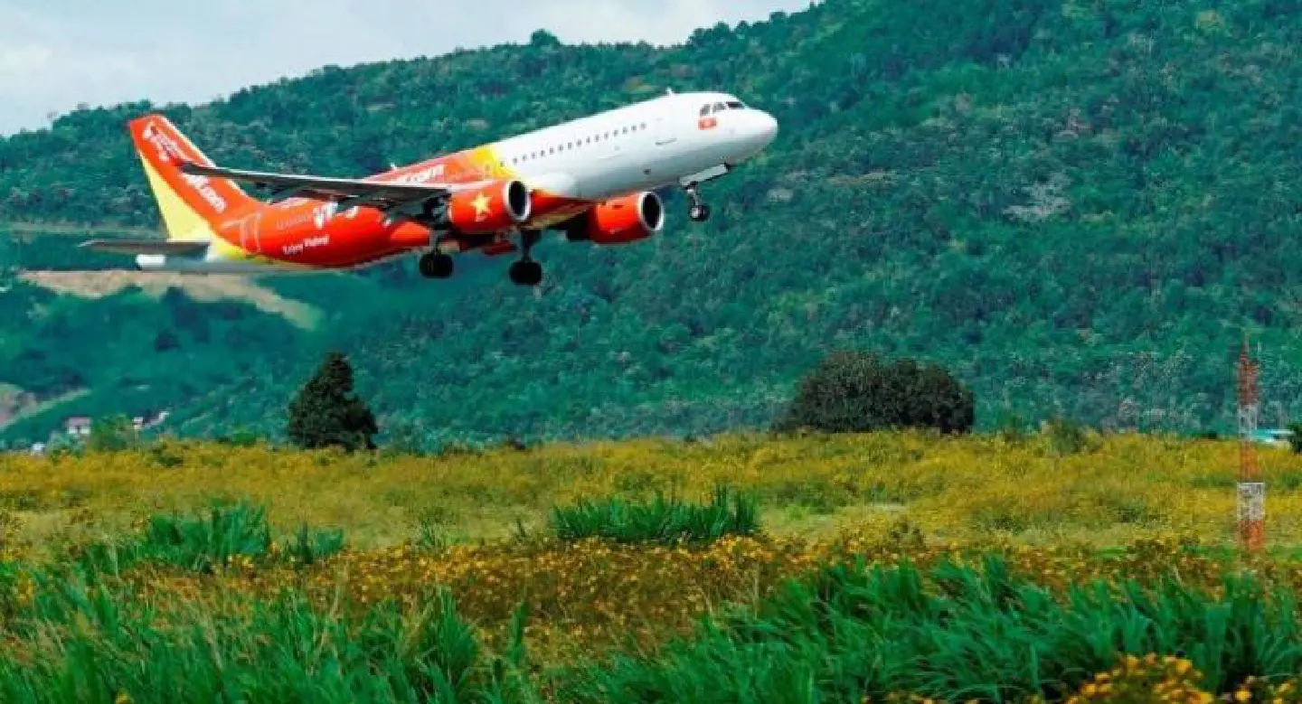 Vietjet polls shareholders on increase in dividend pay-out ratio Vietjet polls shareholders on increase in dividend pay-out ratio