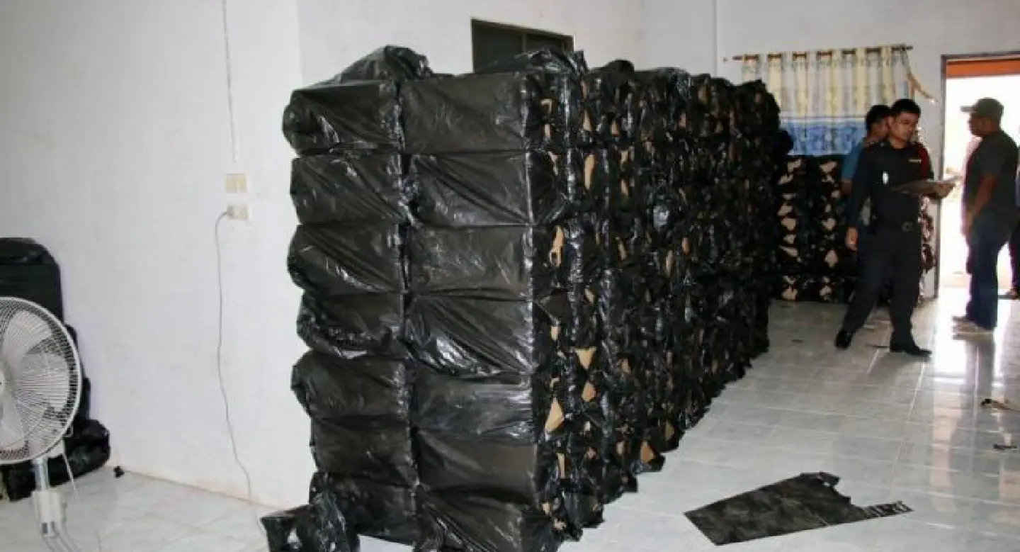 Raids net illicit cigarettes and handbags, but smugglers escape Raids net illicit cigarettes and handbags, but smugglers escape