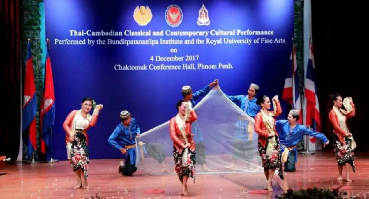 Performers tighten cultural bond between Thailand and Cambodia Performers tighten cultural bond between Thailand and Cambodia