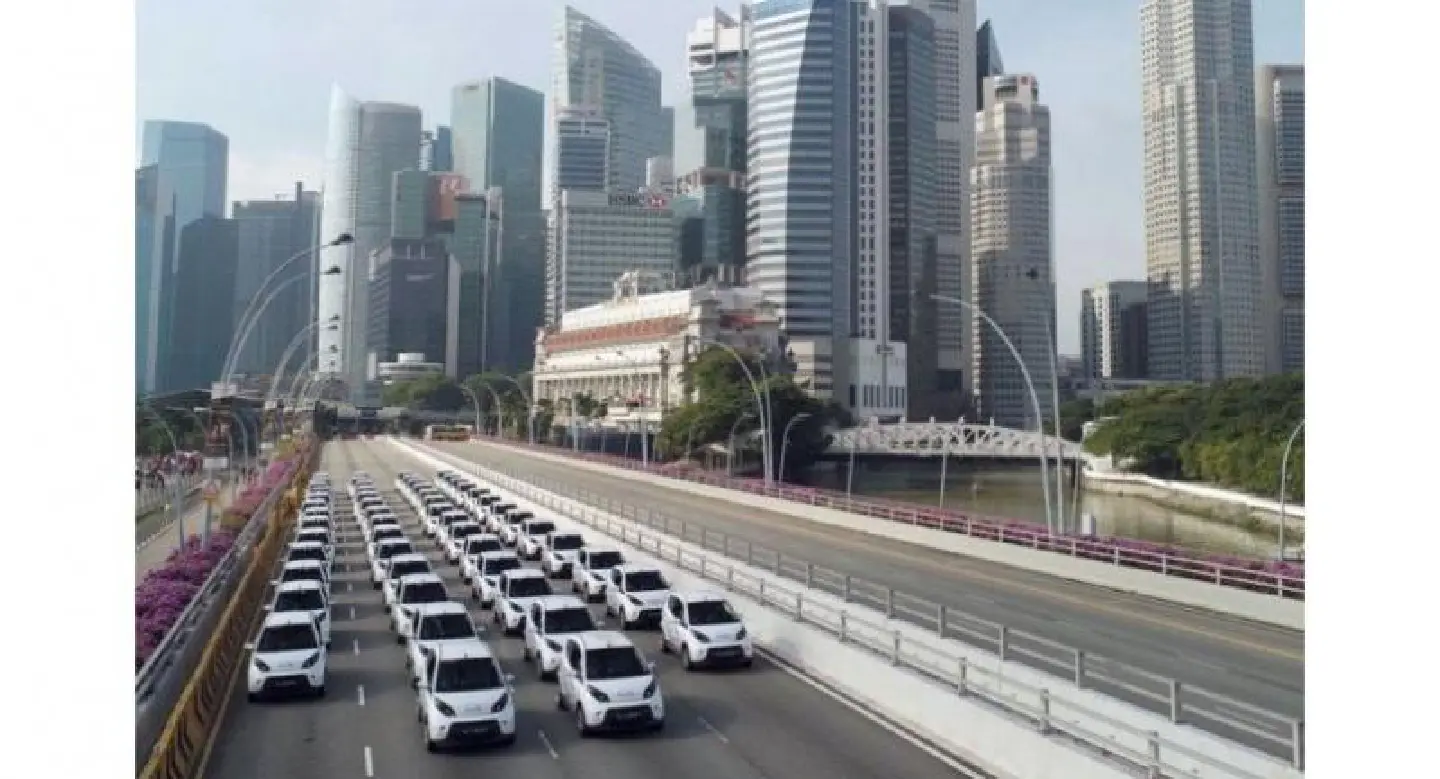 Electric car-sharing fees to be comparable with cab fares Electric car-sharing fees to be comparable with cab fares