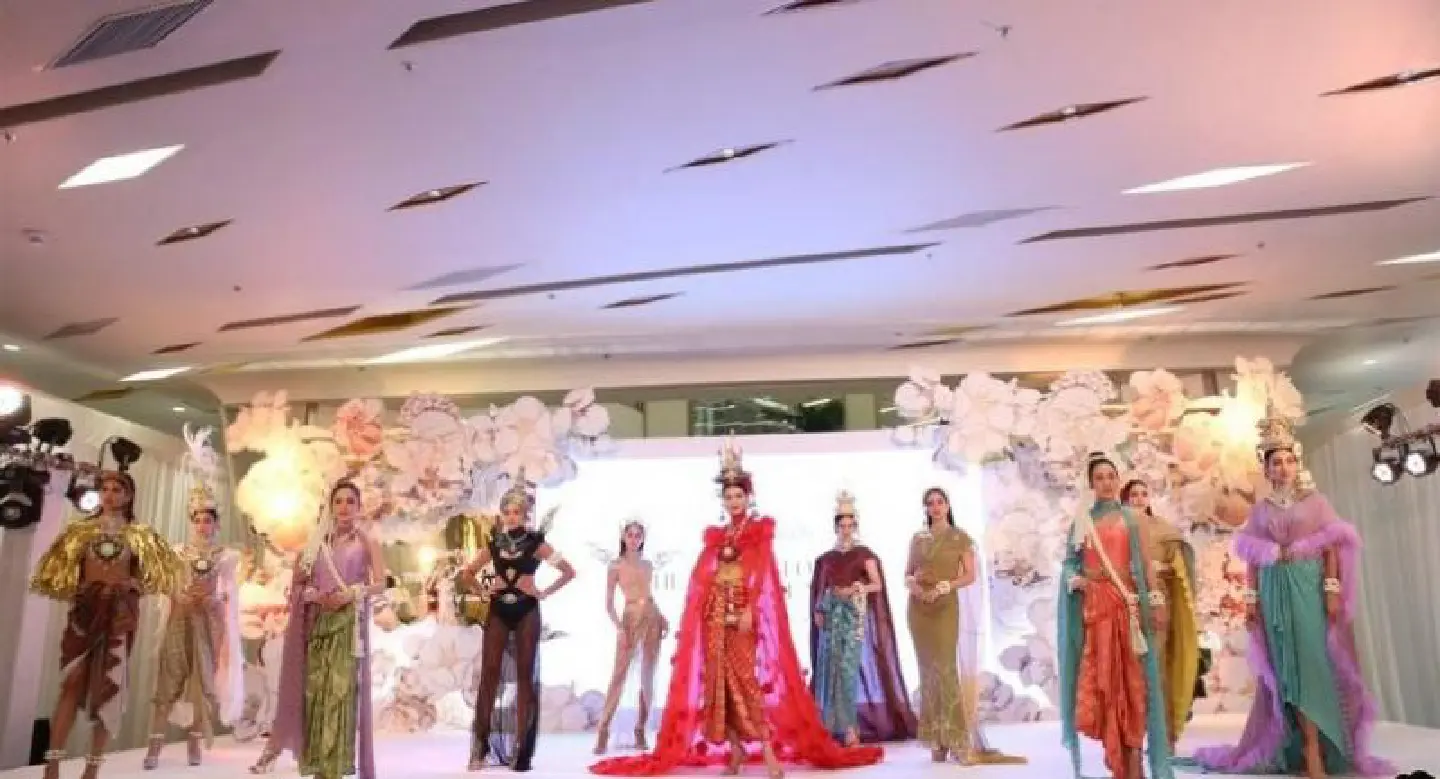Siam Paragon becomes a ‘Magic Castle’ Siam Paragon becomes a ‘Magic Castle’