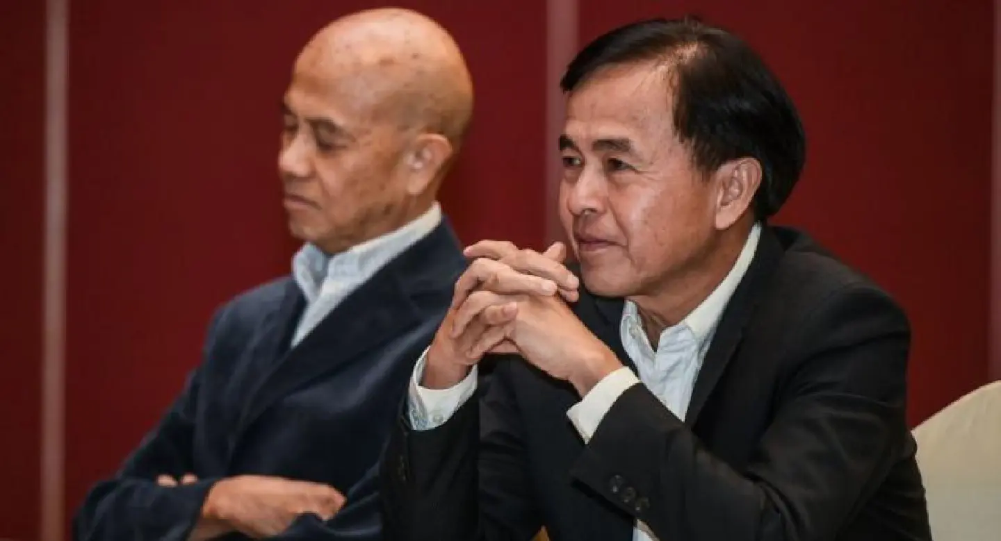 Media reform session hears call to take back TV licences