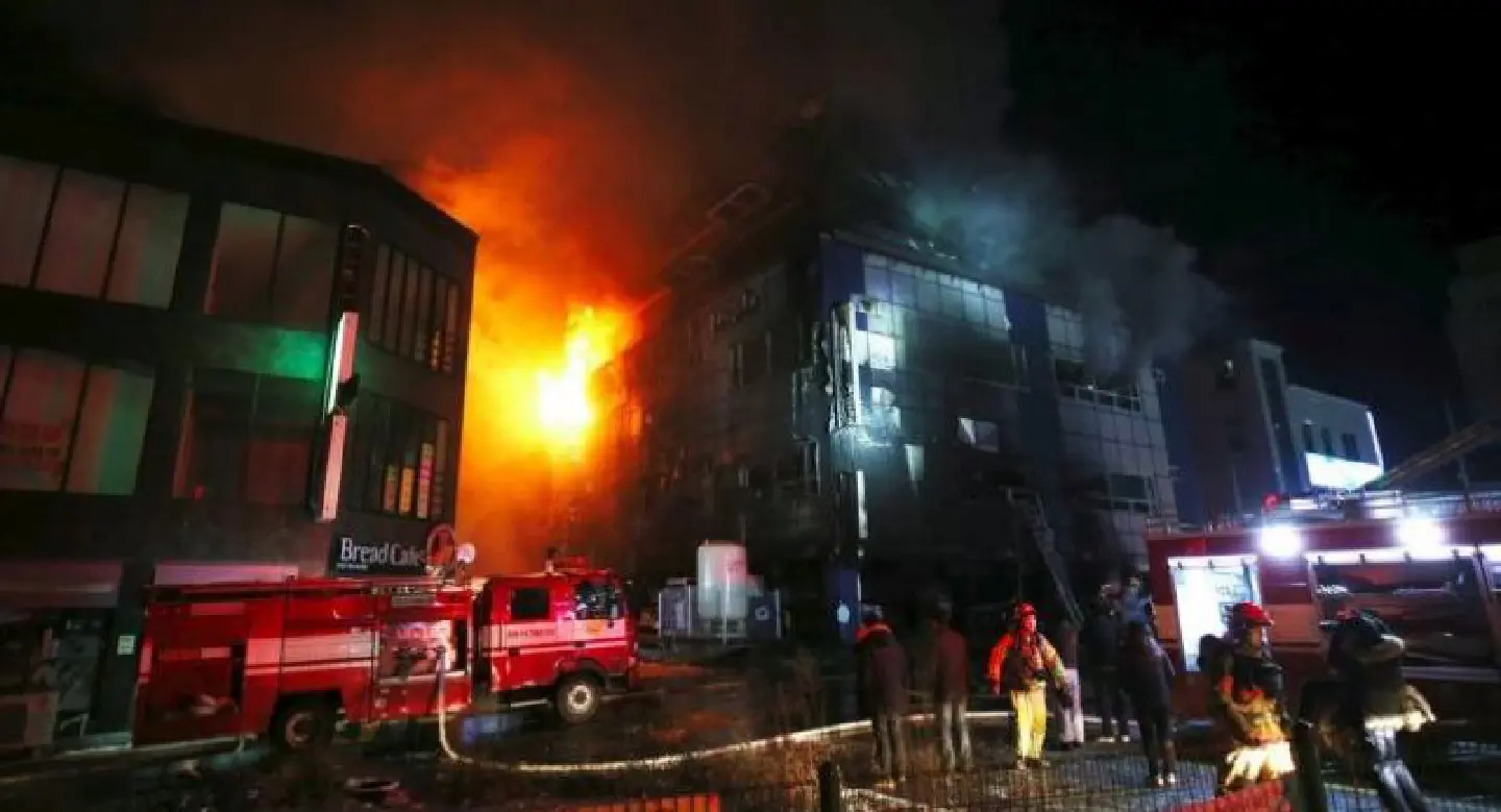 Latest : At least 28 dead in sauna fire in S. Korea: fire service Latest : At least 28 dead in sauna fire in S. Korea: fire service