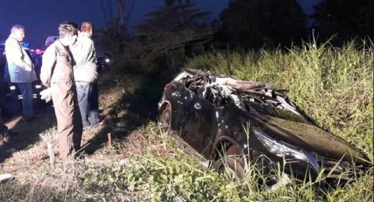 Former Abhisit aide killed in Pathum Thani road crash Former Abhisit aide killed in Pathum Thani road crash