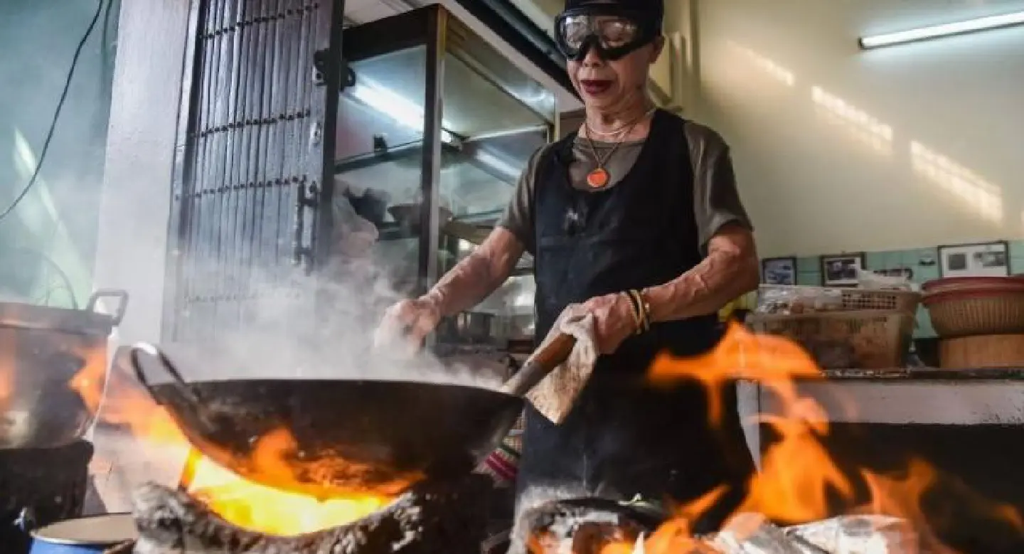 Thai street food cook feels heat of Michelin fame