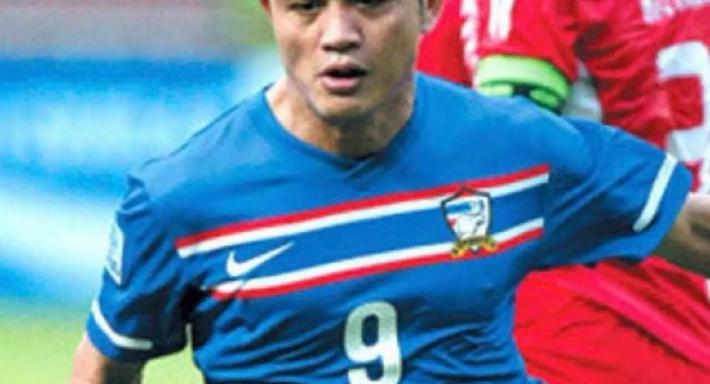 Striker Sarayuth calls it a day Striker Sarayuth calls it a day