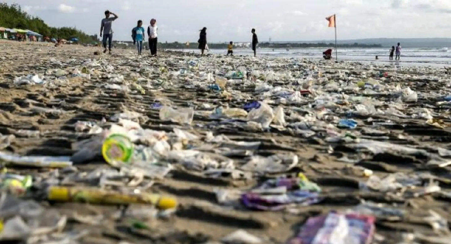 Bali declares 'garbage emergency' amid sea of waste Bali declares 'garbage emergency' amid sea of waste