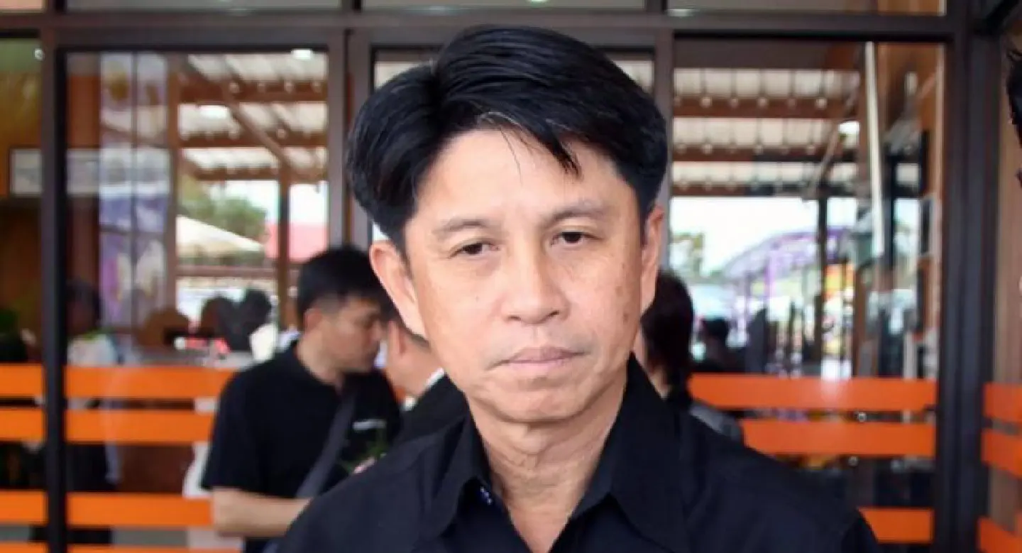 Six people sentenced for criticising Chon Buri governor over long funeral lineups