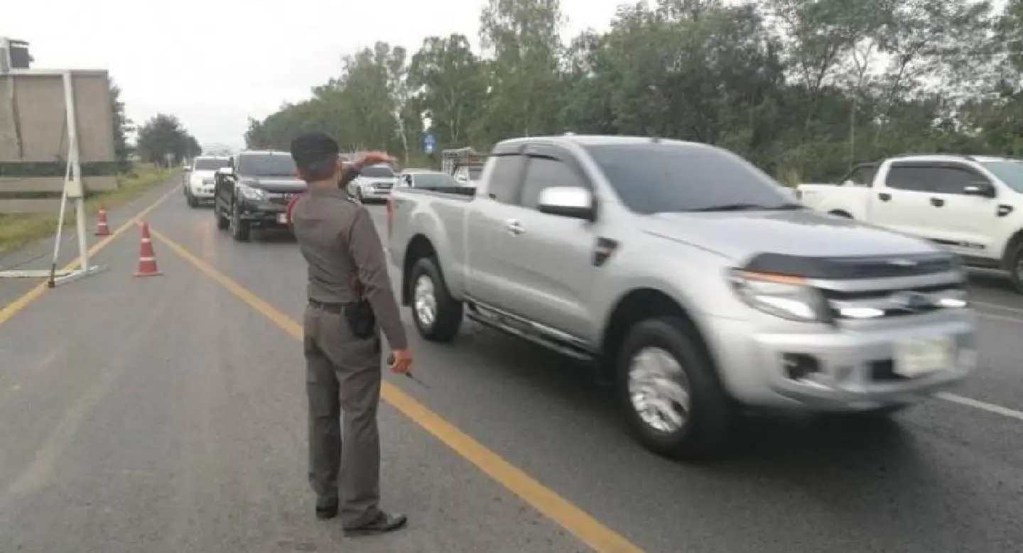 20-km-long congestion on main road to lower Northeast 20-km-long congestion on main road to lower Northeast