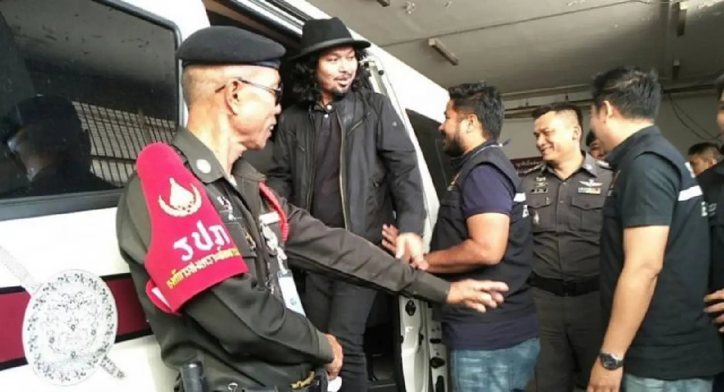 Rock star ‘Sek Loso’ remains in custody after stand-off with police over gun Rock star ‘Sek Loso’ remains in custody after stand-off with police over gun