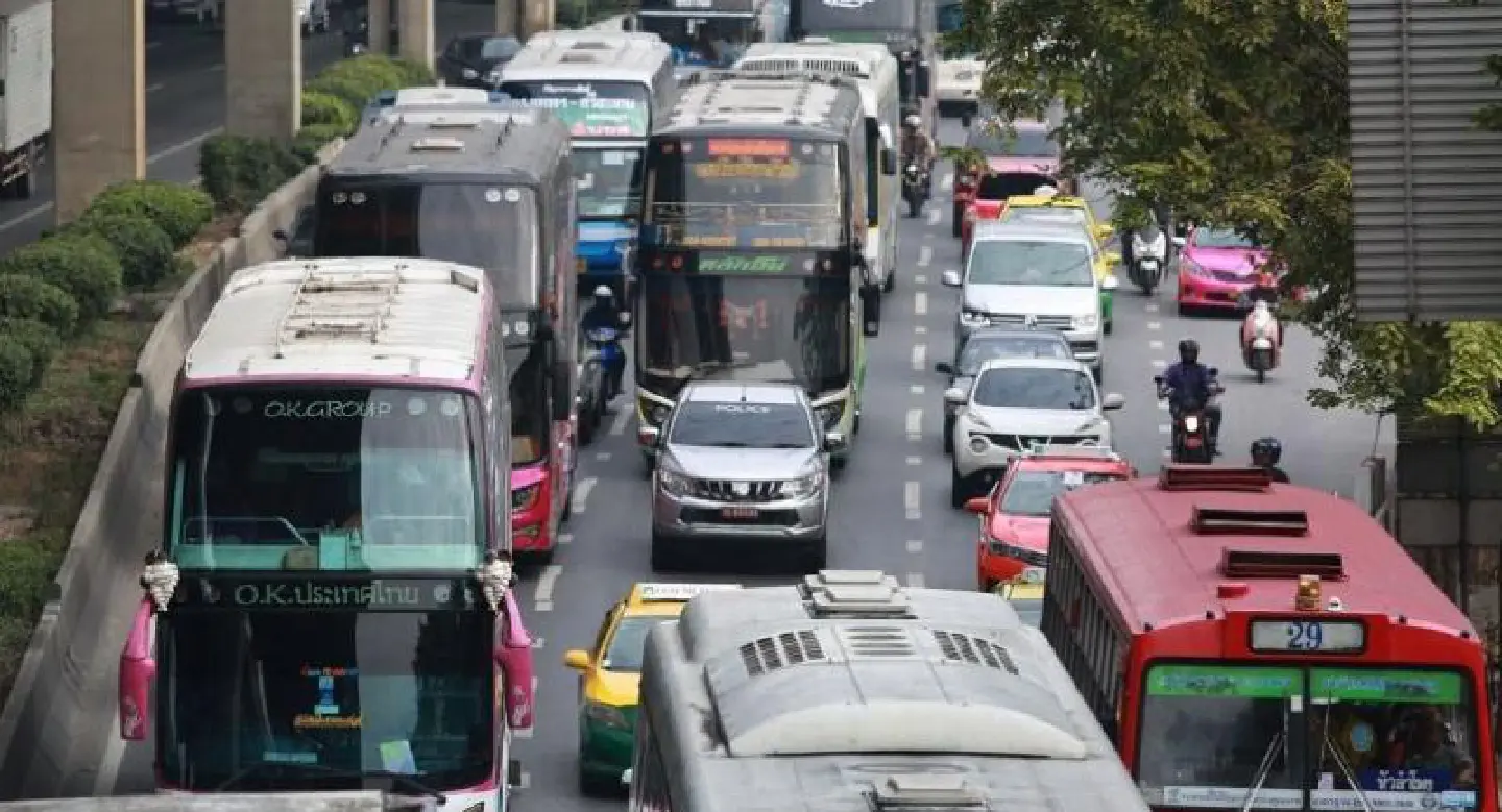 New Year road toll rises to 375 after six days New Year road toll rises to 375 after six days