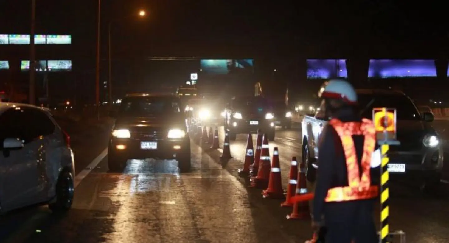 Drunk driving cases clog courts Drunk driving cases clog courts