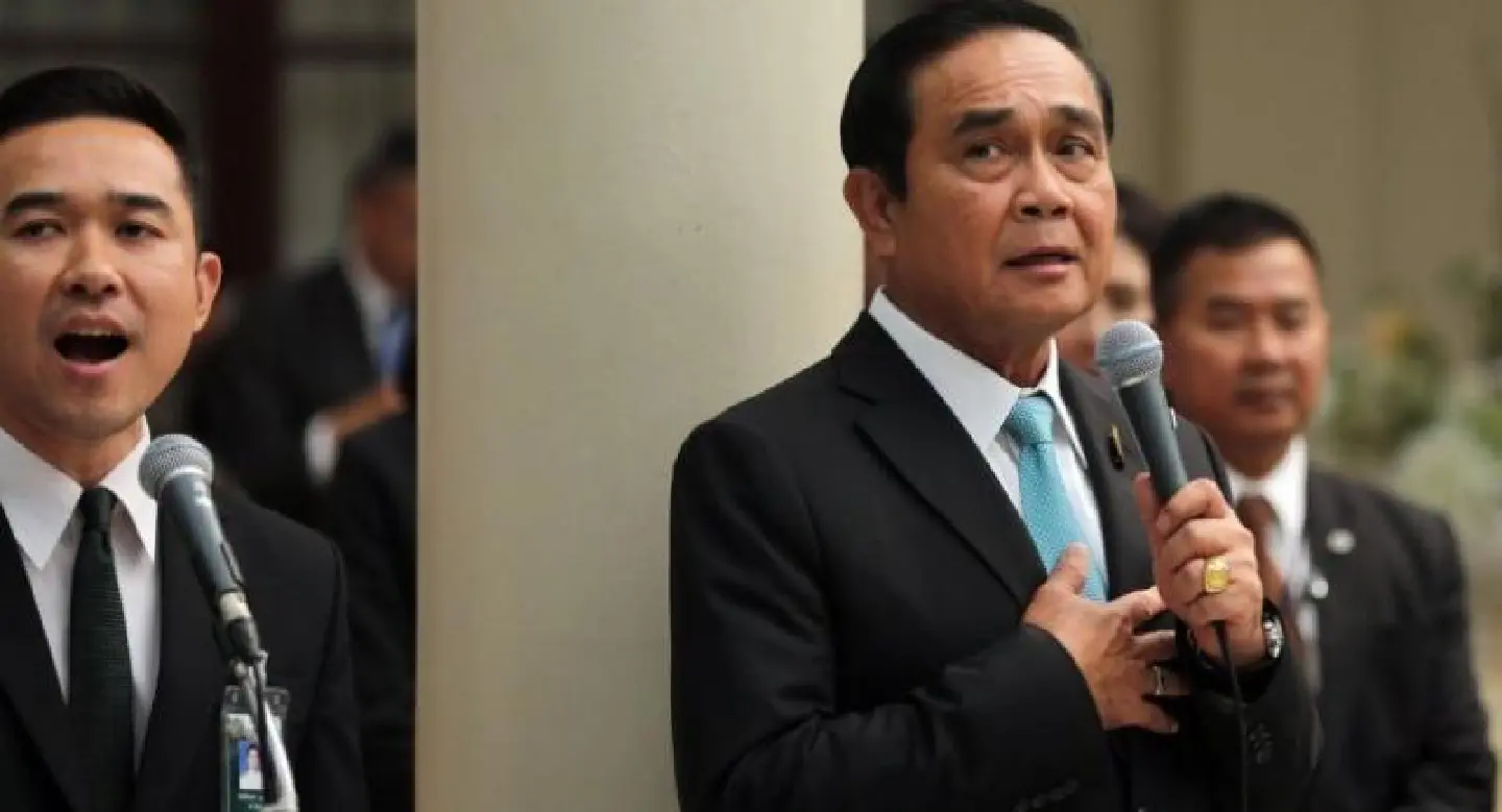 Prayut’s ‘politician’ status a hint of his future ambitions, say observers Prayut’s ‘politician’ status a hint of his future ambitions, say observers