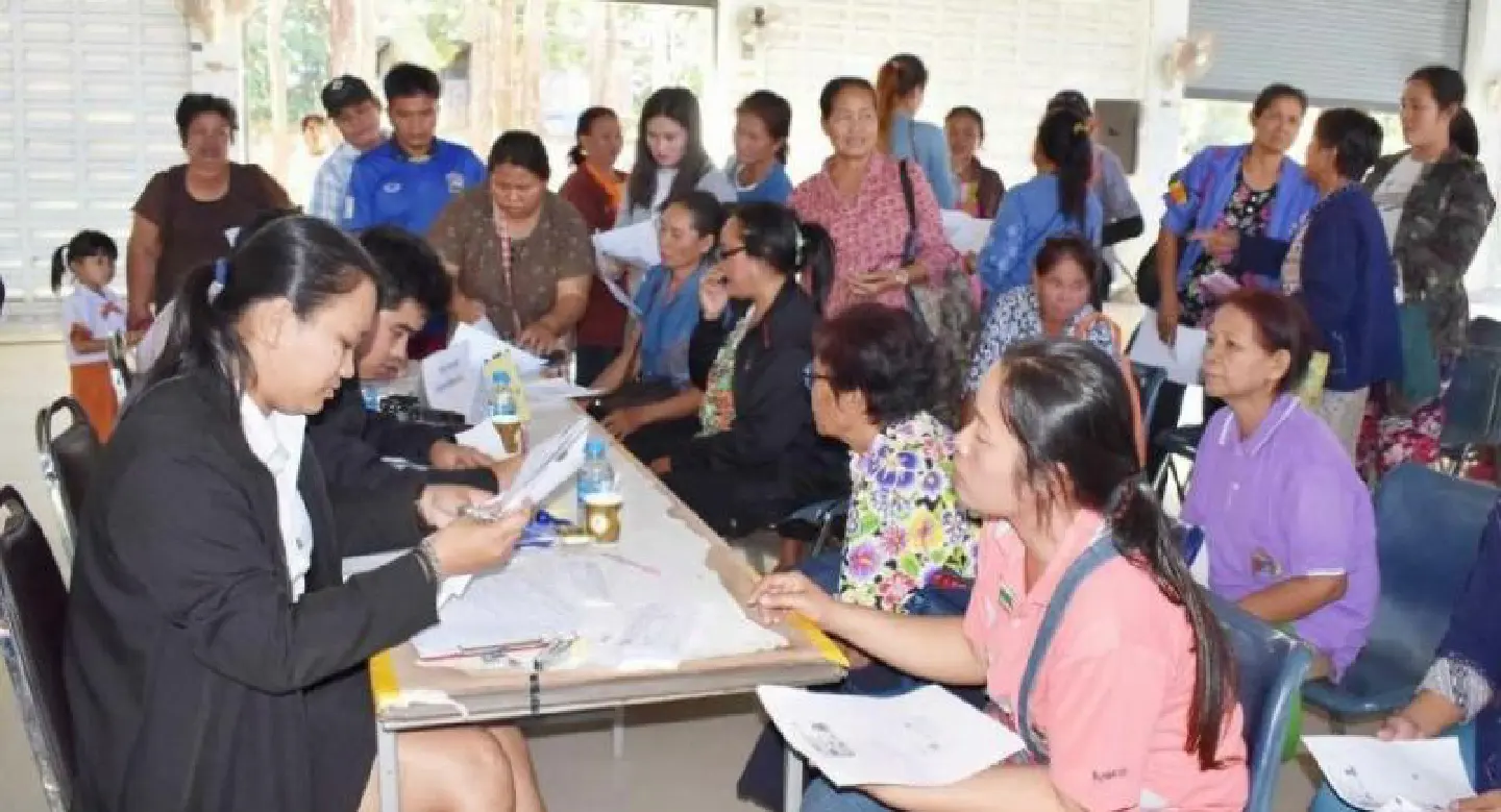 Some 300 ‘duped’ Kalasin villagers face court appearance