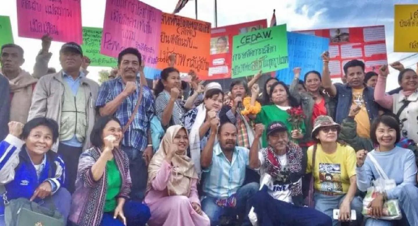 Blessing ceremony for freed land-rights activist Blessing ceremony for freed land-rights activist