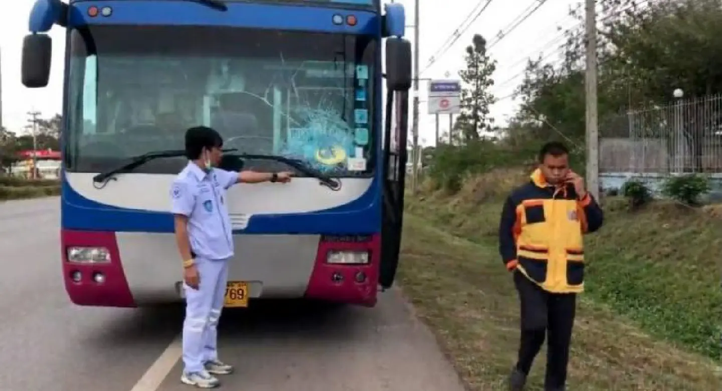 Man killed by bus in Nong Khai remains unidentified Man killed by bus in Nong Khai remains unidentified