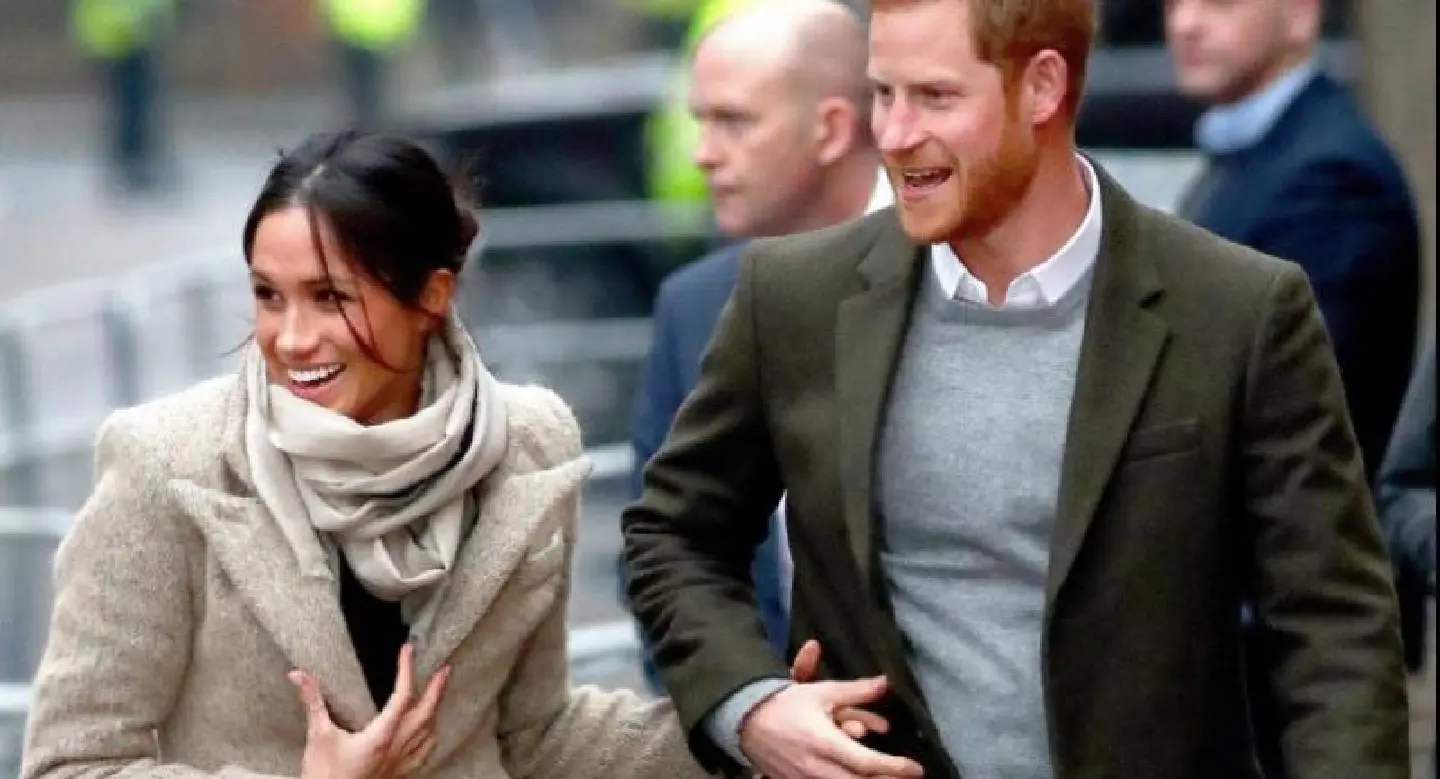 Prince Harry and Meghan feel the love in Brixton Prince Harry and Meghan feel the love in Brixton