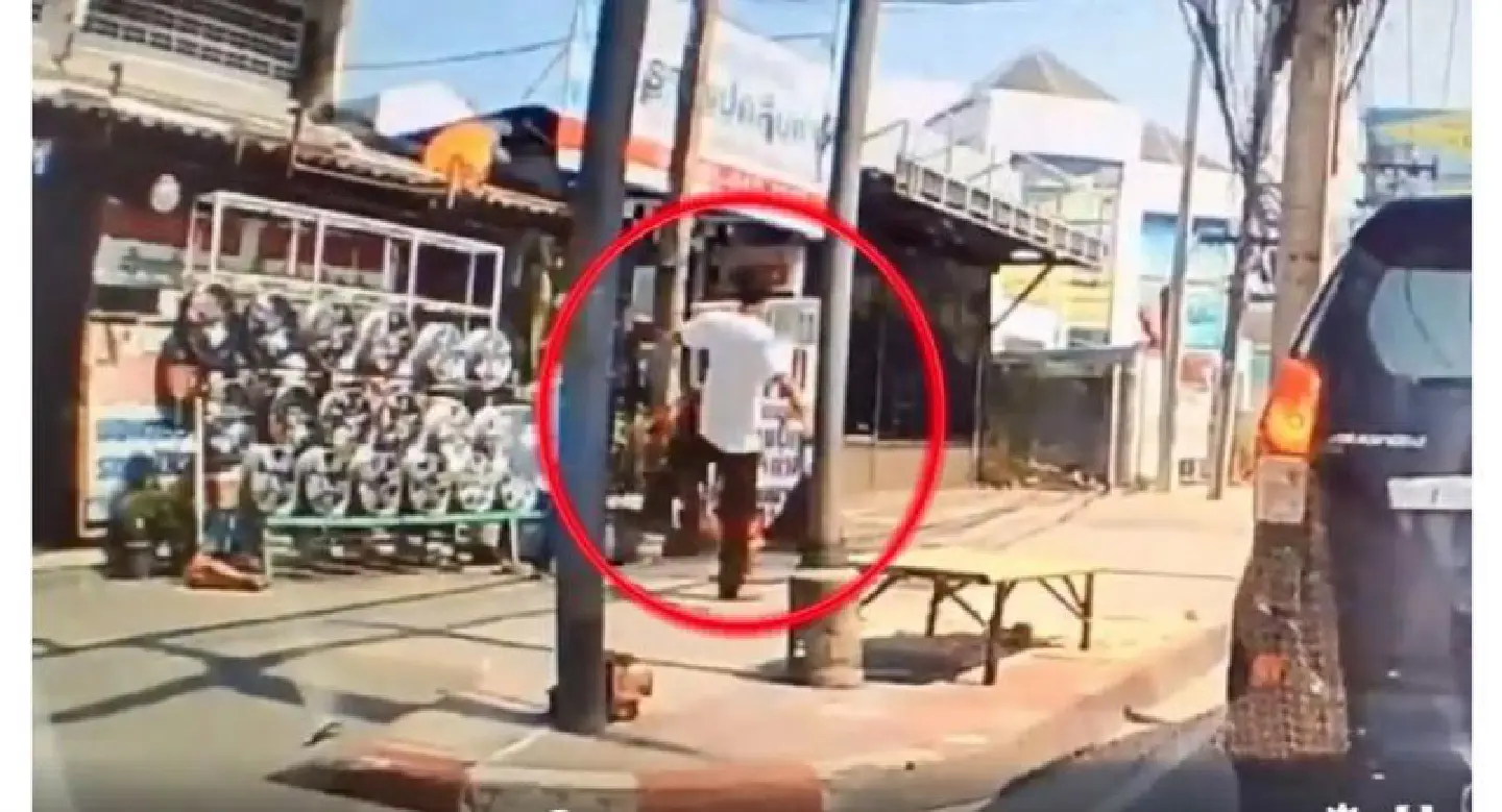 Call for arrest of man who kicked young boy on Children's Day Call for arrest of man who kicked young boy on Children's Day