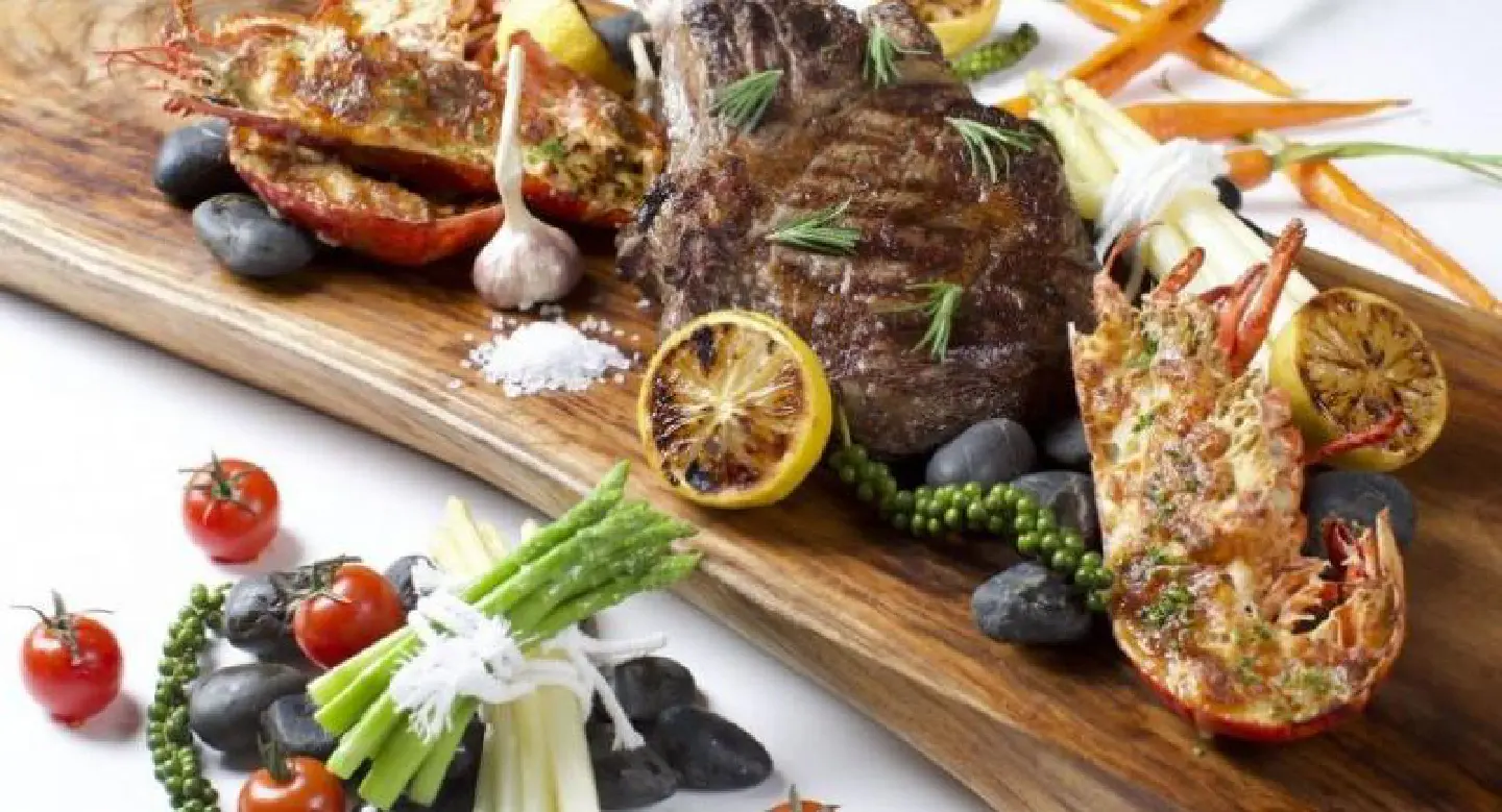 Surf and Turf at the Shangri-La Surf and Turf at the Shangri-La