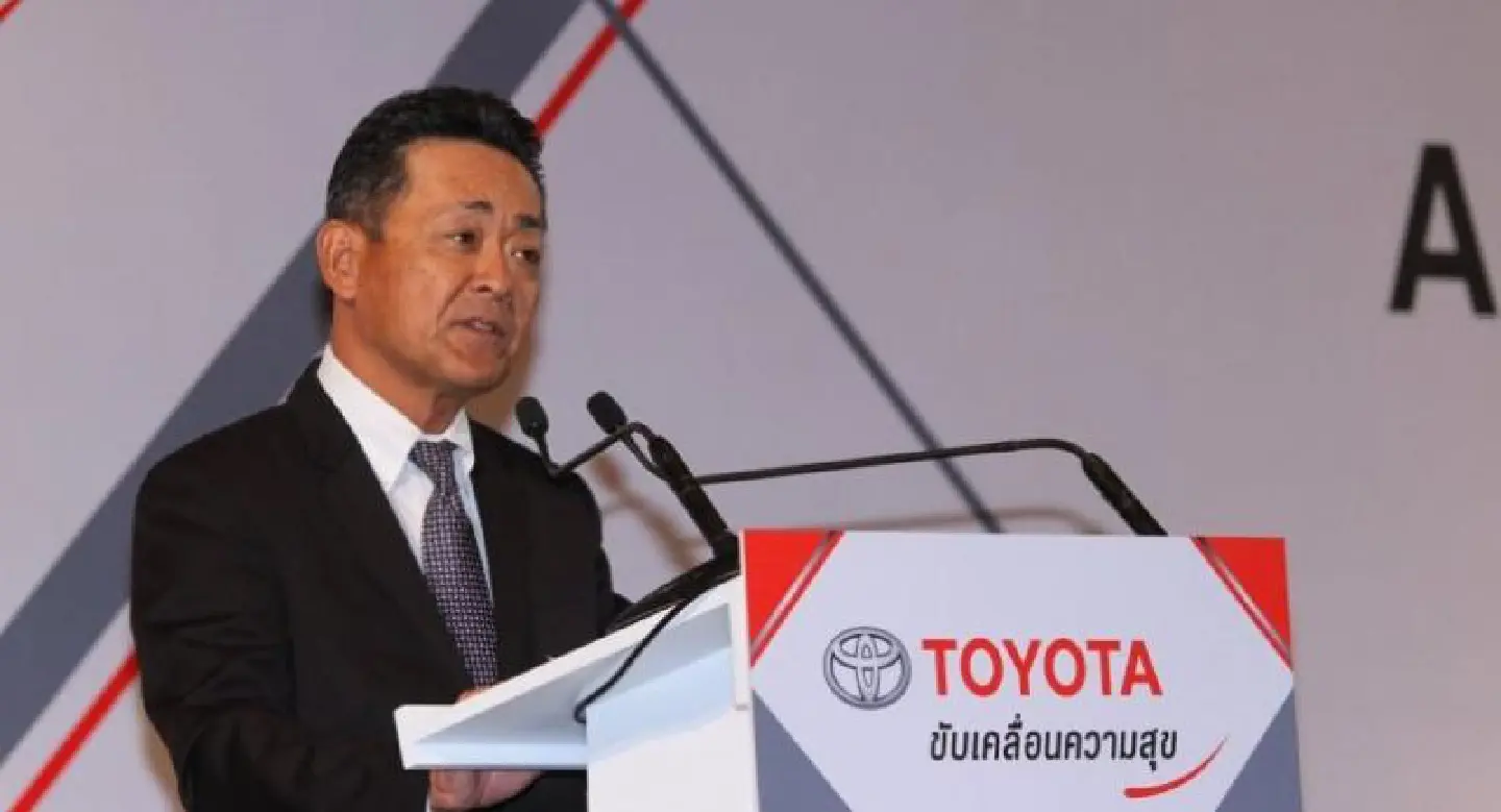 Honda, Toyota again wrangle over top position Honda, Toyota again wrangle over top position
