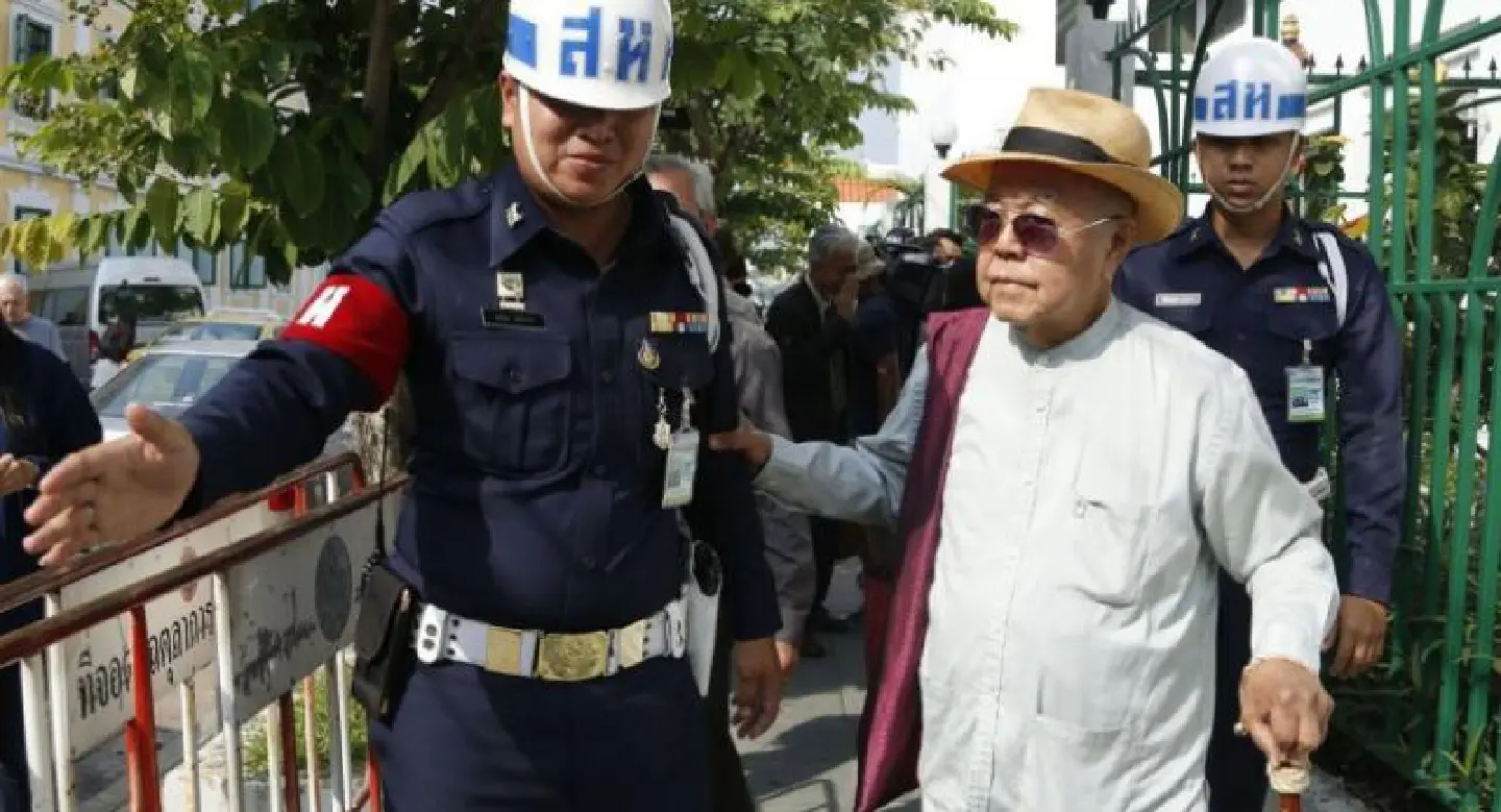 Lese majeste charges against Sulak dropped