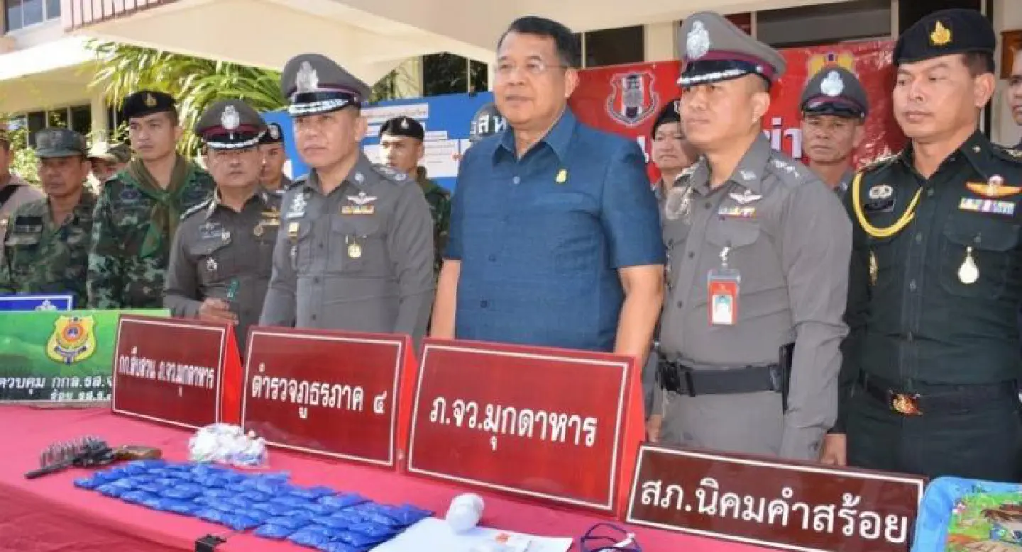 Man arrested in Mukdahan with 10,000 meth pills Man arrested in Mukdahan with 10,000 meth pills