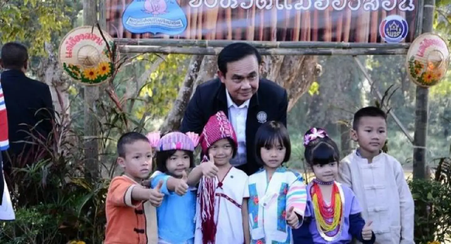 PM denies using Mae Hong Son trip for campaigning PM denies using Mae Hong Son trip for campaigning