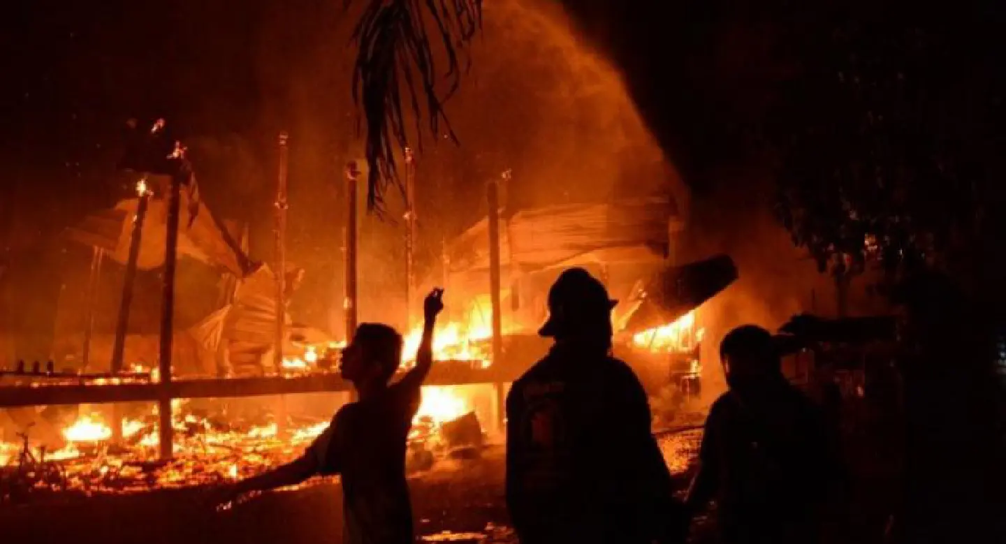 Village headman’s teakwood home destroyed in fast-moving blaze Village headman’s teakwood home destroyed in fast-moving blaze