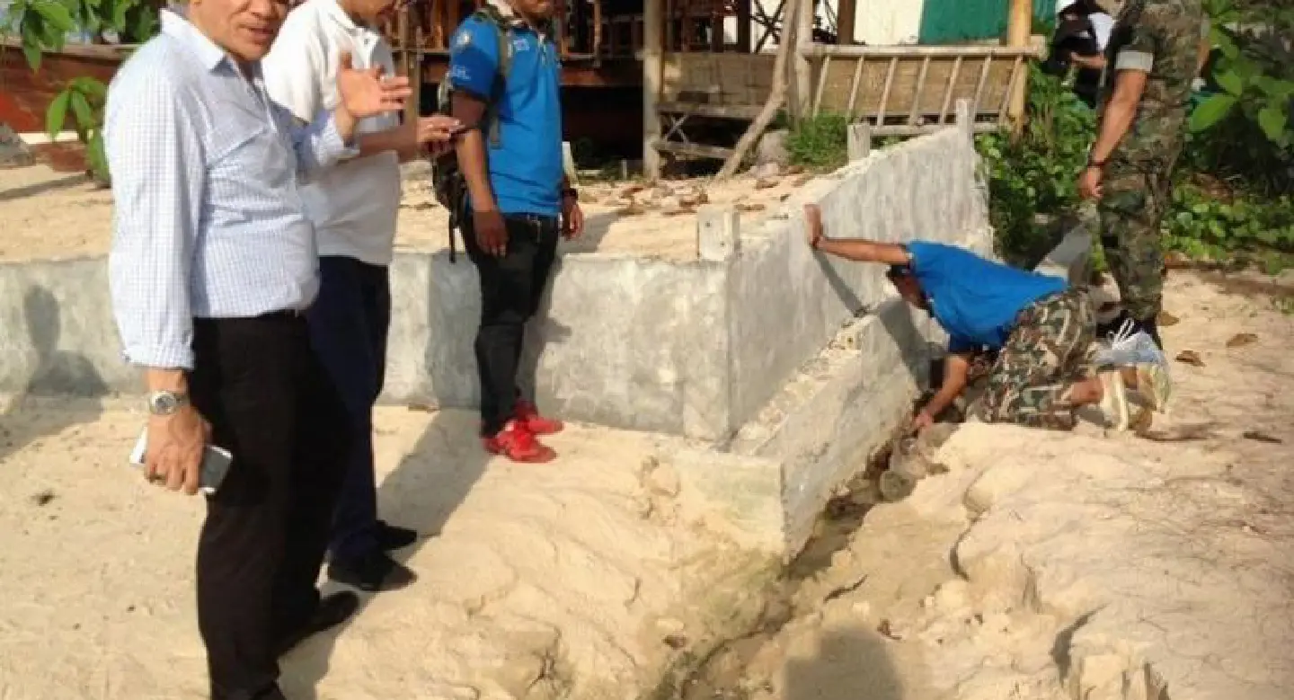 Wastewater flowing freely into sea off Krabi Wastewater flowing freely into sea off Krabi