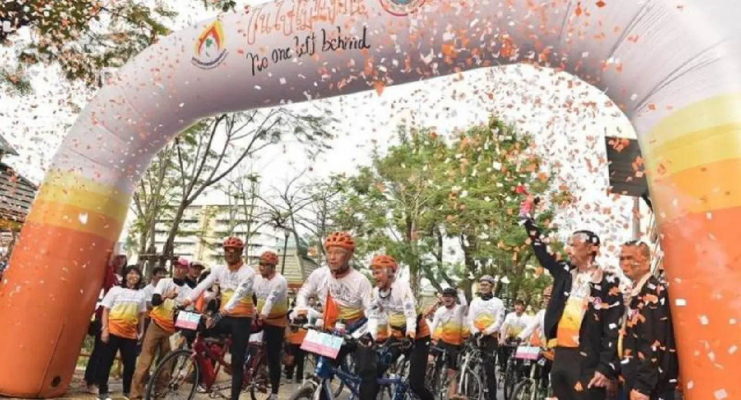 Cyclists raise funds for vocational centre for the disabled Cyclists raise funds for vocational centre for the disabled