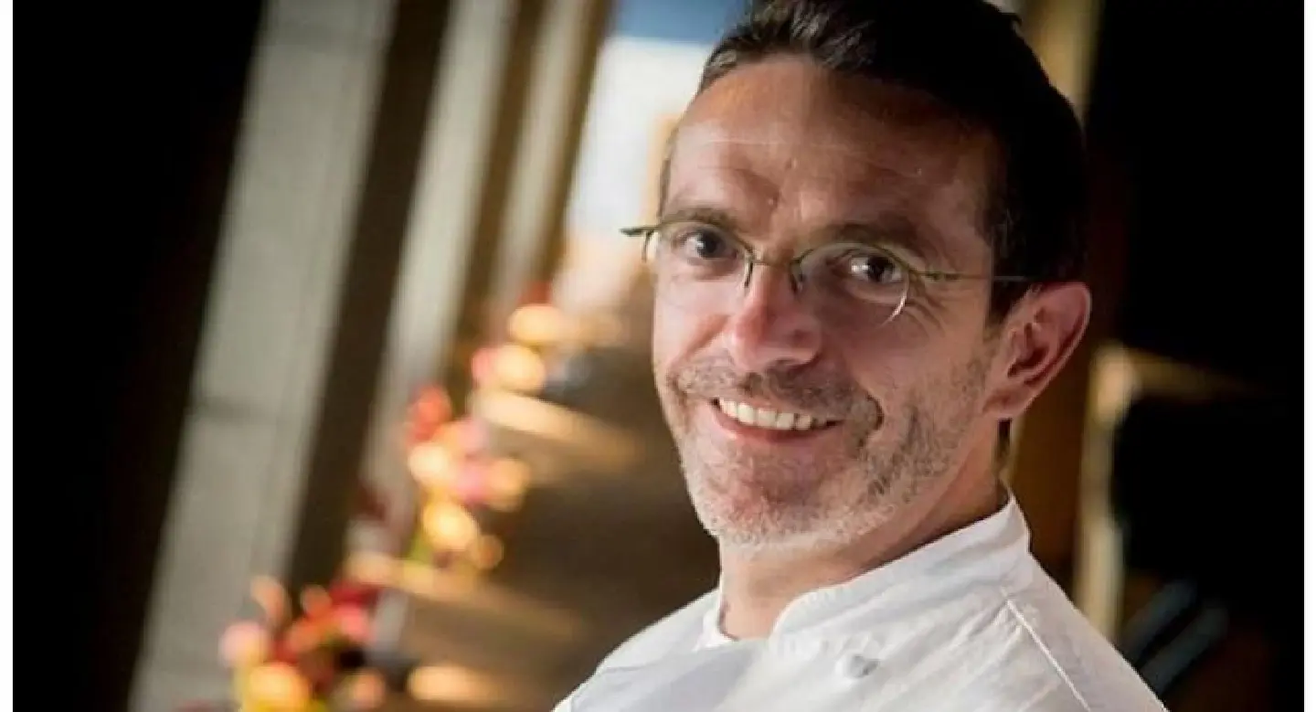 Michelin lets top French chef pull out of guide Michelin lets top French chef pull out of guide