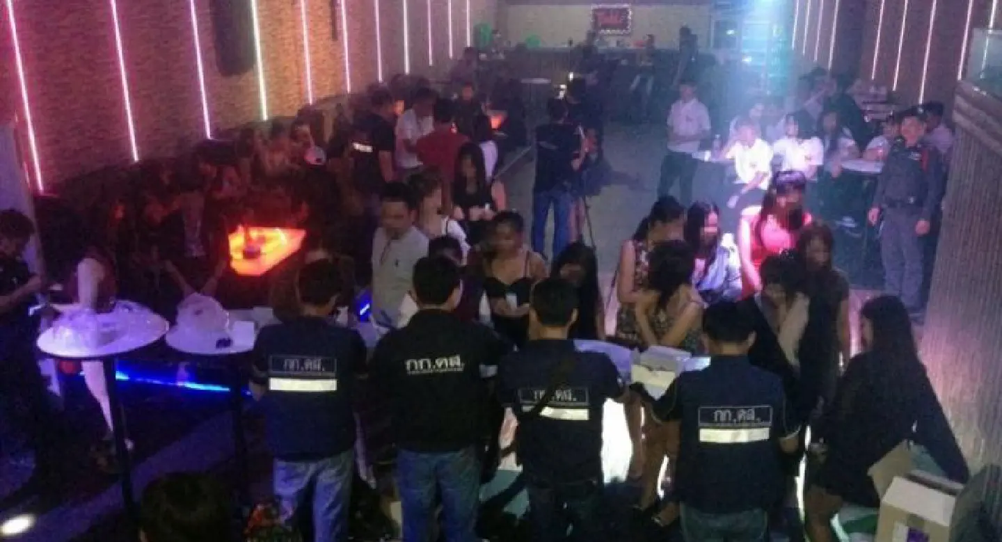 Pubs face closure for breaking NCPO directives Pubs face closure for breaking NCPO directives
