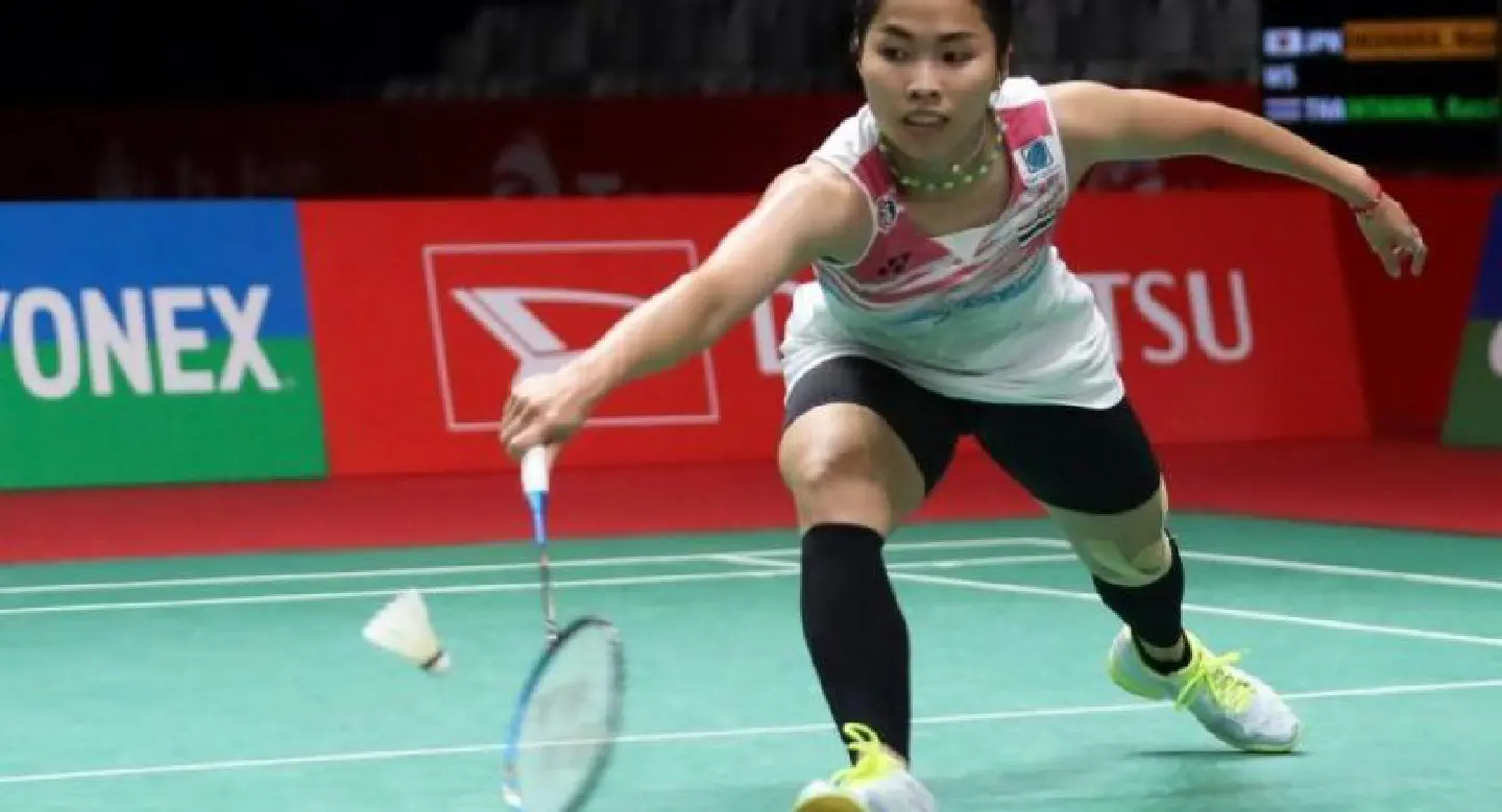 Ratchanok books third straight semi-finals Ratchanok books third straight semi-finals