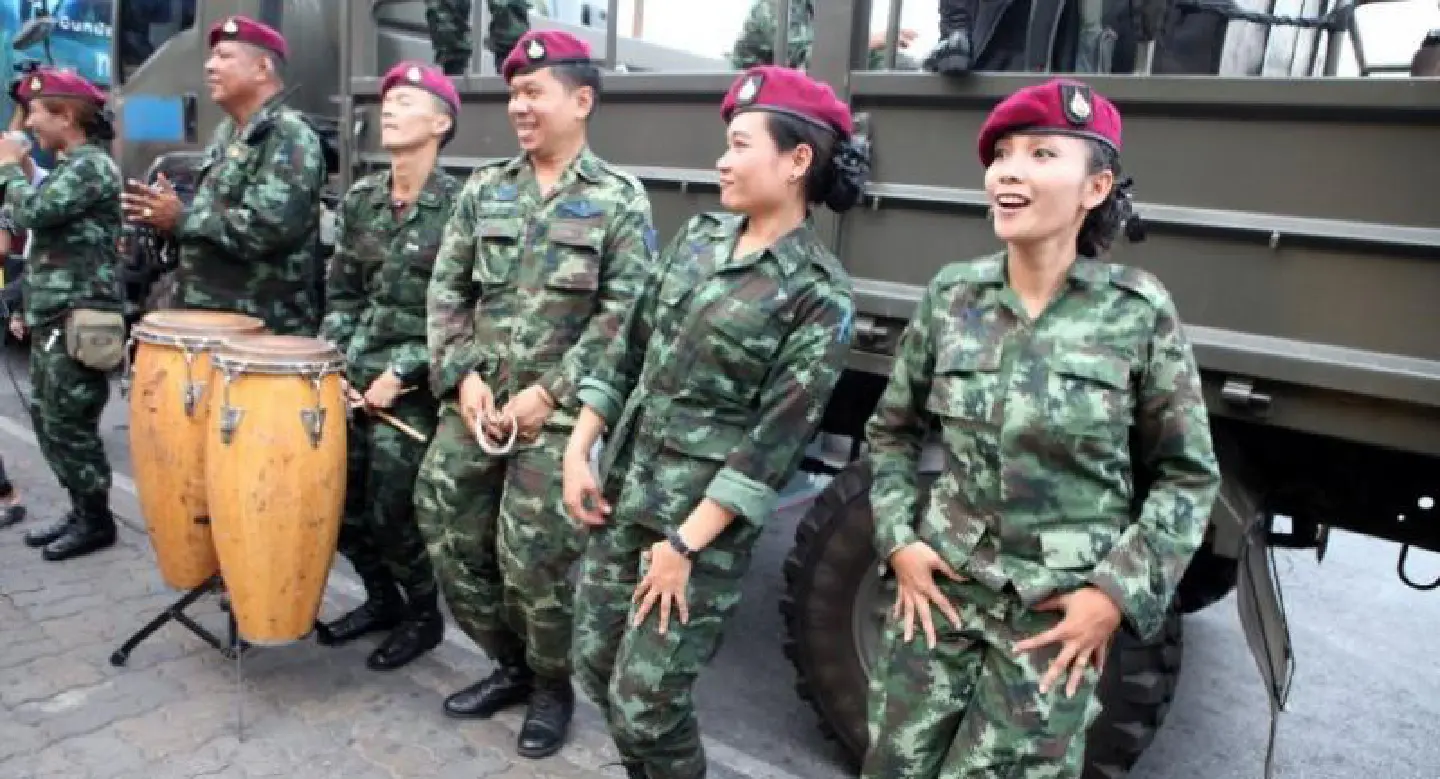Military ‘exposed in online poll fraud’ Military ‘exposed in online poll fraud’